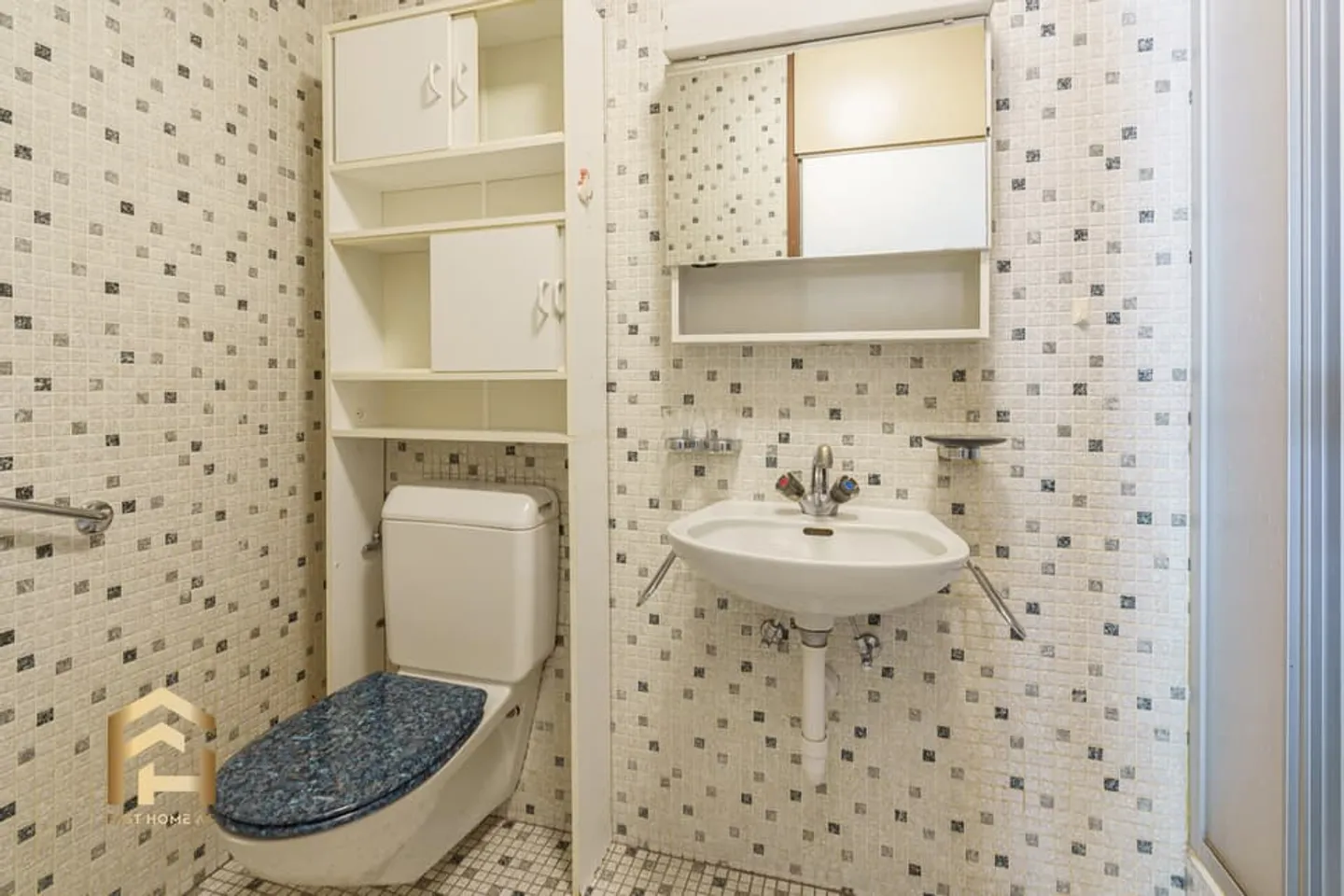 Incantevole Appartamento Attico in Posizione Ideale a Naters - Foto 10 di 13