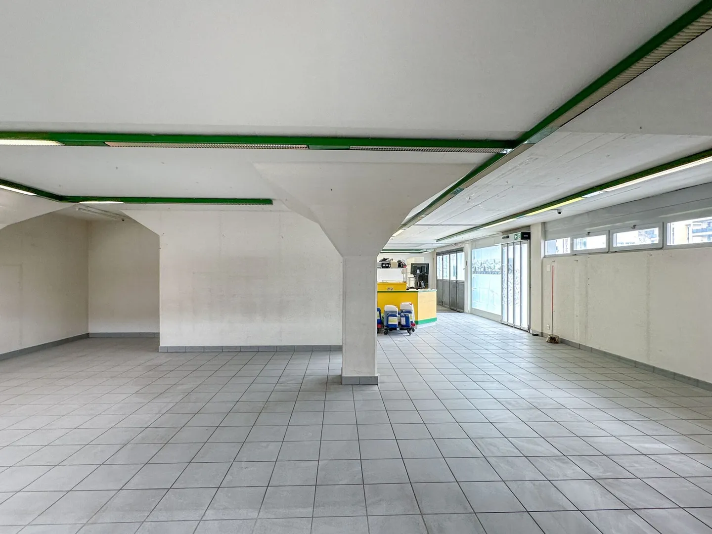 Advertising-effective spaces in the middle of Nottwil - Photo 9 of 14