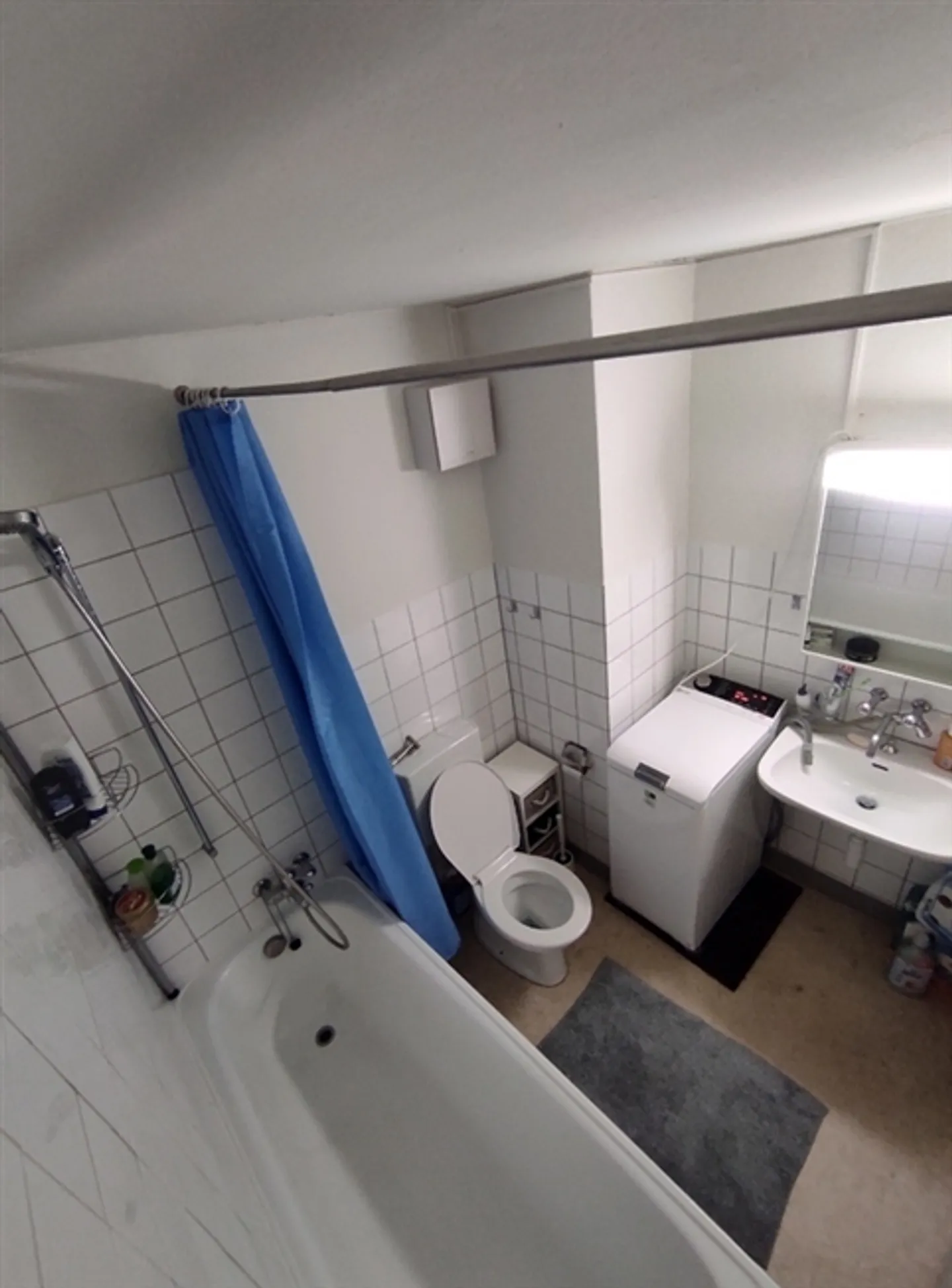 «4 ZI-WOHNUNG IN ST. GALLEN - LACHEN, MÖBLIERT, TEMPORÄR» - Foto 8 von 10