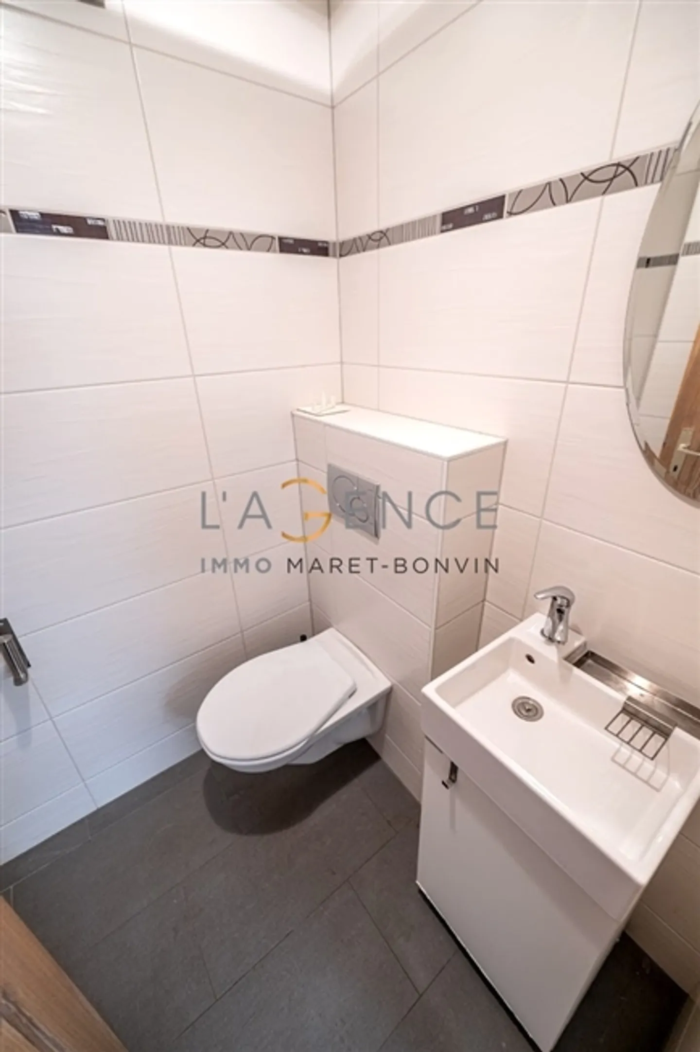 Commercial Space / Office in the Heart of Evolene - Photo 4 of 6