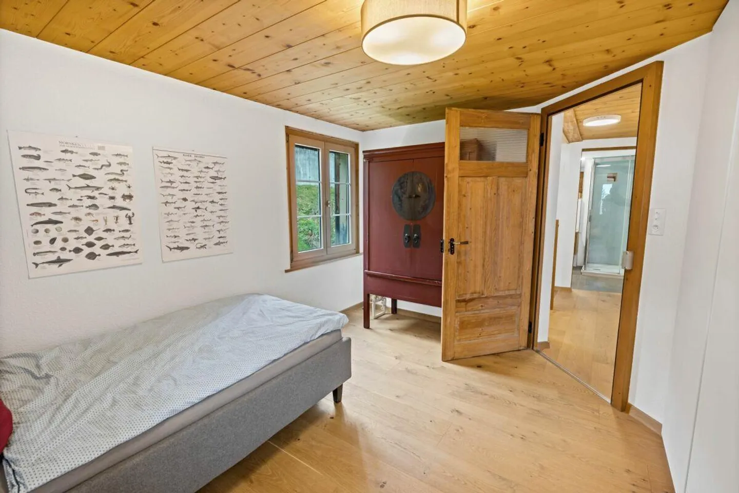 Proprietà spaziosa e ristrutturata con due unità abitative, studio e impianto fotovoltaico - Foto 7 di 30