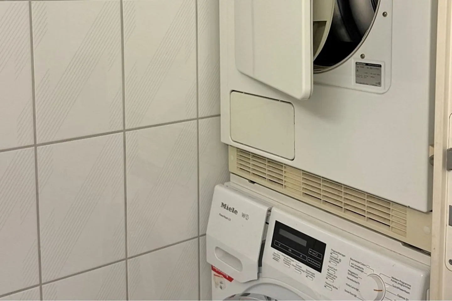 3.5-room apartment in a good location - Photo 5 of 13