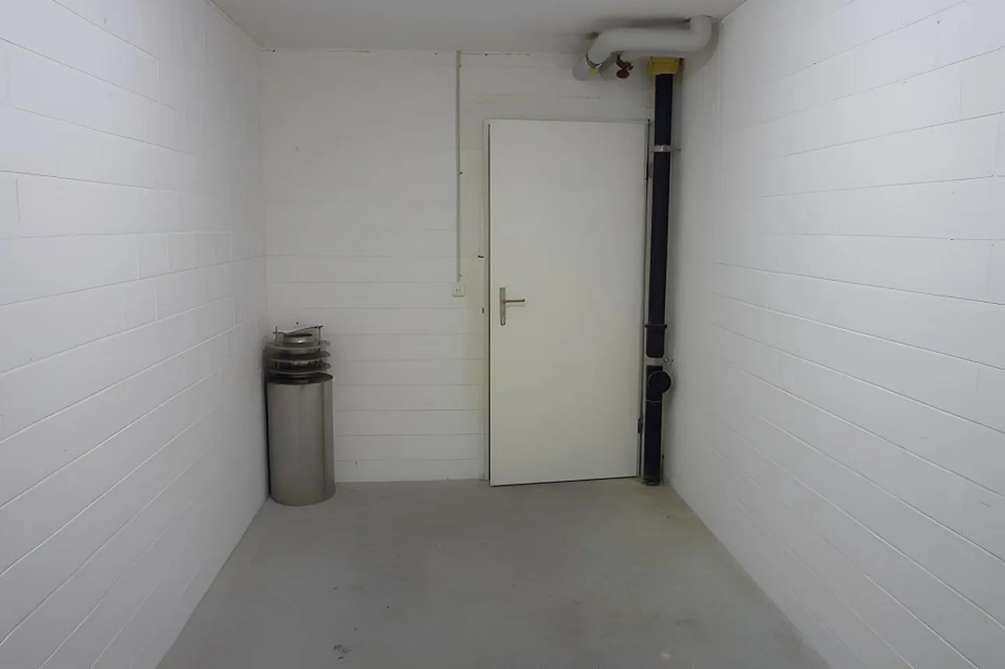 3.5-room apartment in a good location - Photo 6 of 13