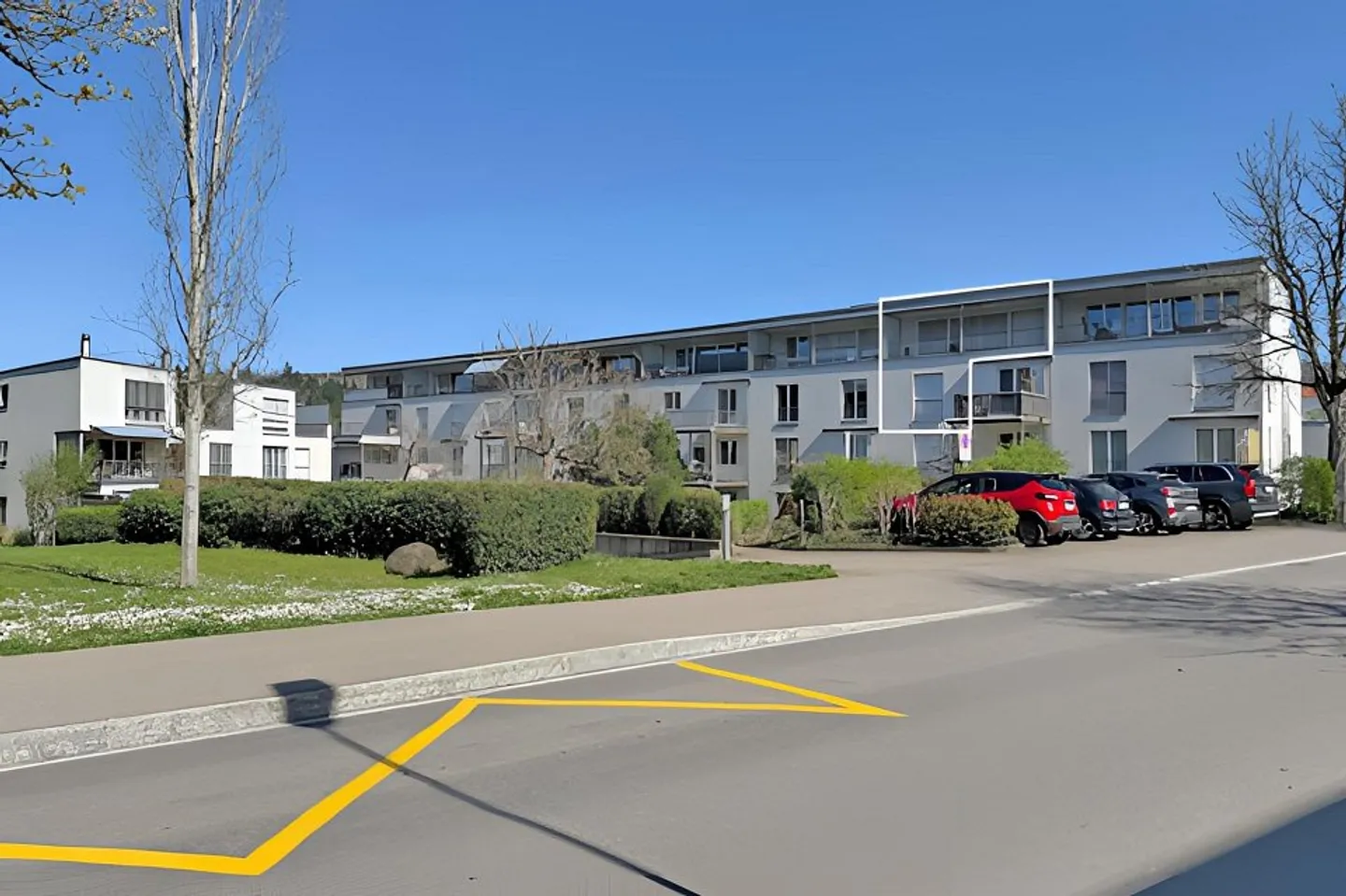 3.5-room apartment in a good location - Photo 8 of 13