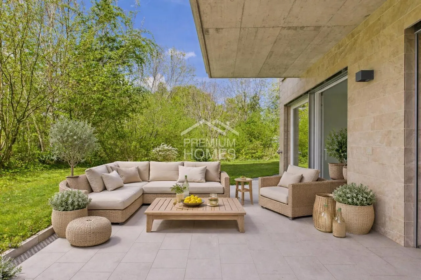 EIN SCHMUCKSTÜCK DER BESONDEREN ART - Foto 1 von 10