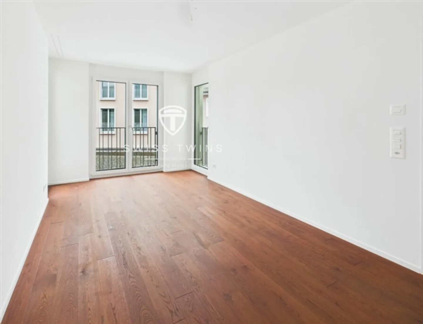 Il lusso urbano incontra la tranquillità - Elegante appartamento di 4,5 stanze con ascensore per auto - Foto 13 di 20