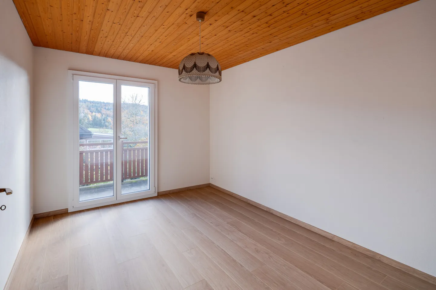 Casa unifamiliare di 5,5 stanze con garage doppio - Foto 9 di 19