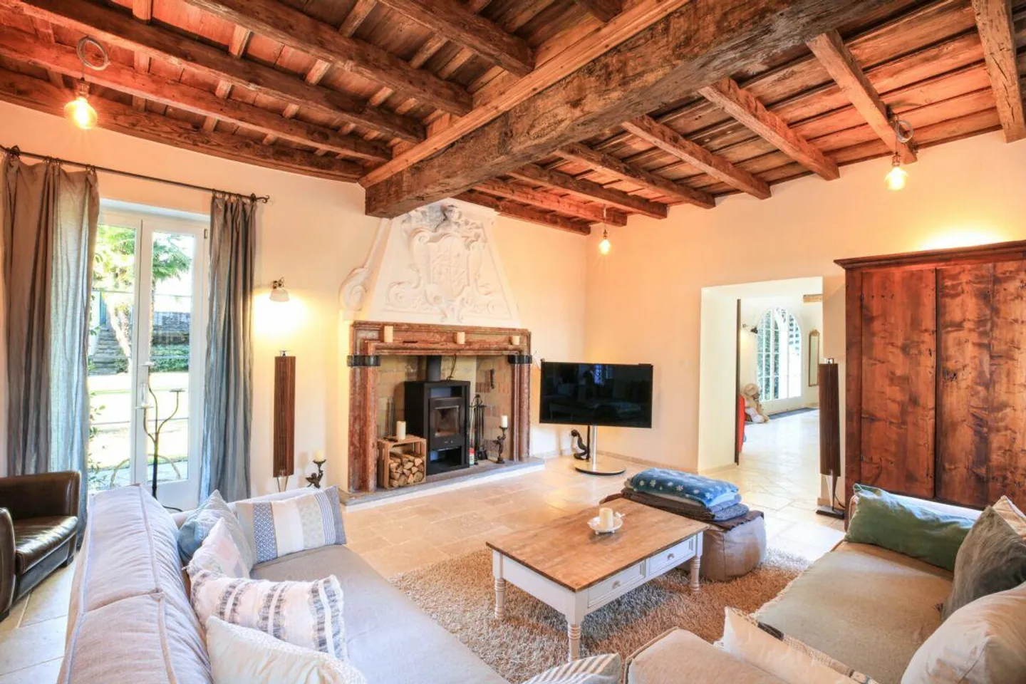 CUGNASCO - Villa incantevole con parco e casa per gli ospiti - Foto 16 di 30