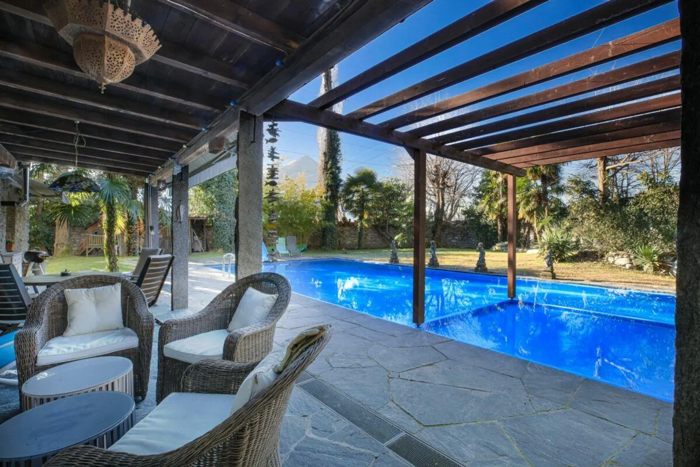 CUGNASCO - Villa incantevole con parco e casa per gli ospiti - Foto 20 di 30