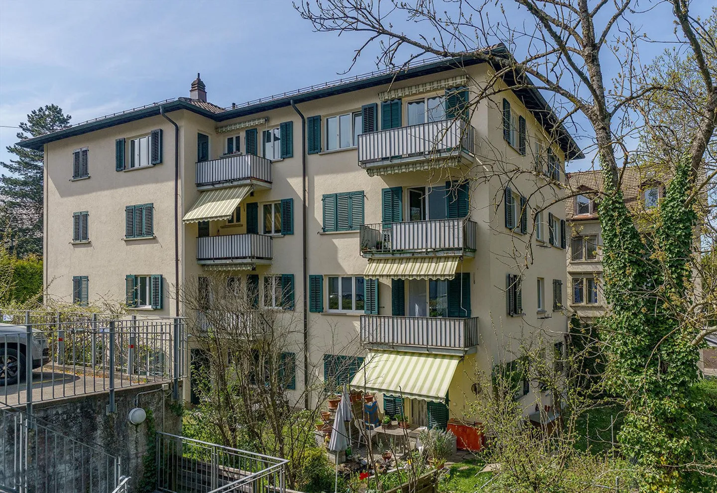 Charmante Wohnung im Kreis 8 - Foto 2 von 9