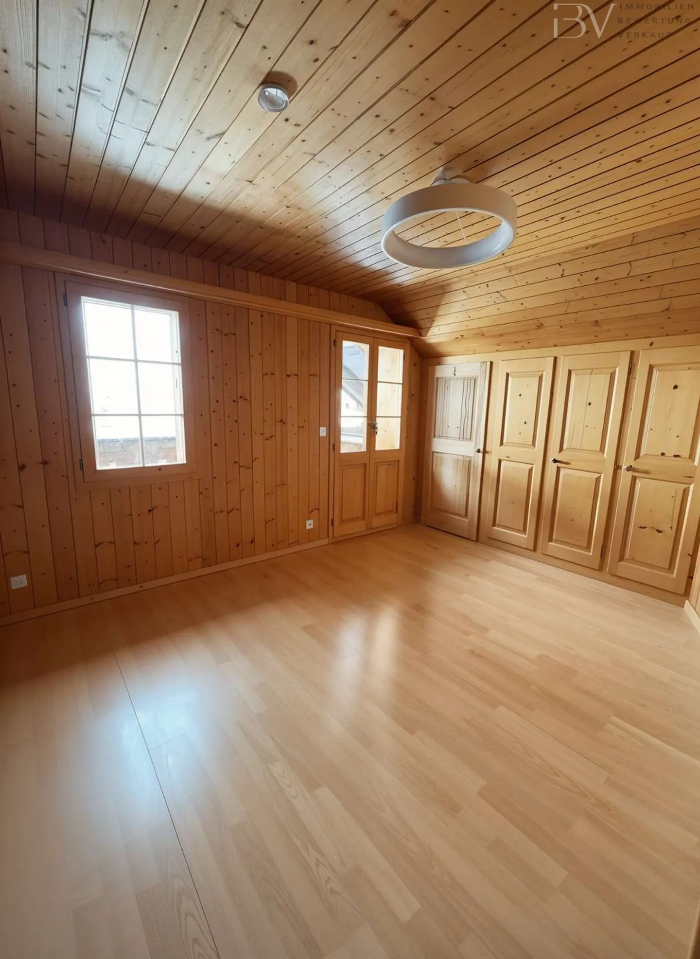 Casa trifamiliare con fienile - Foto 13 di 23