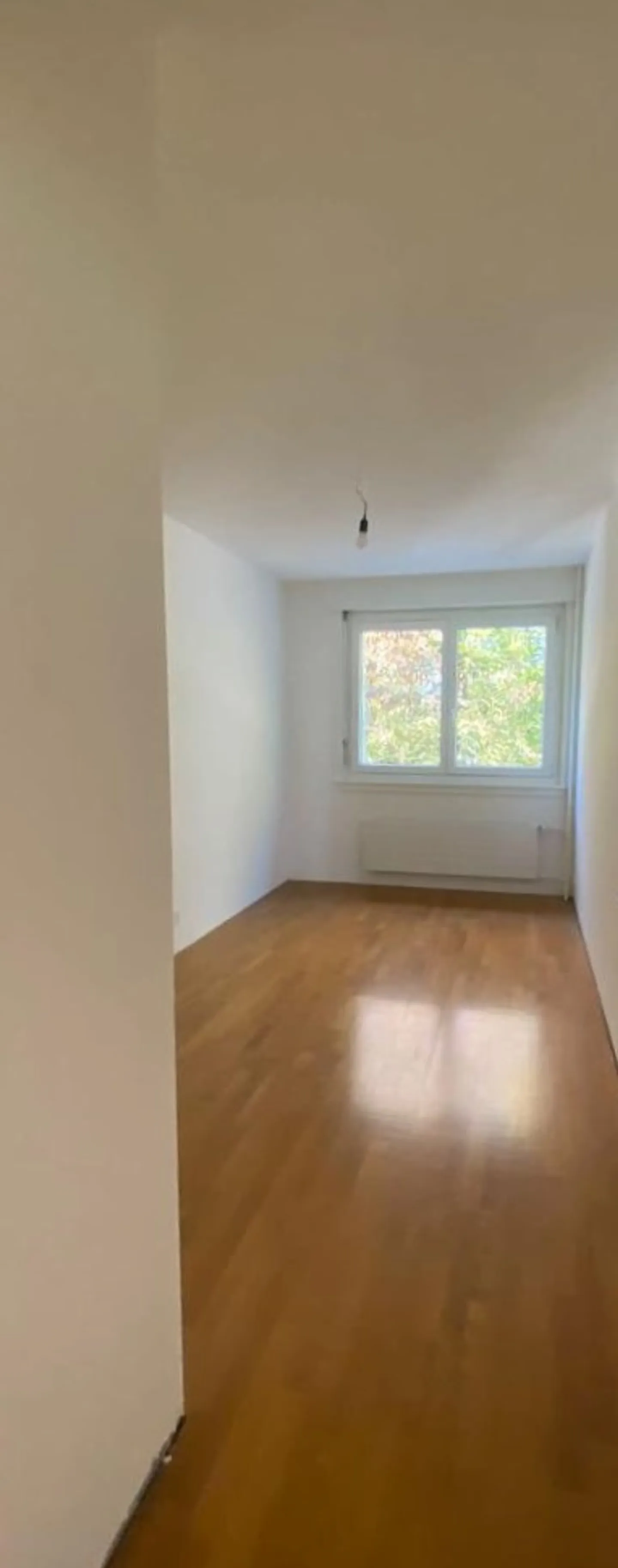 Spazioso appartamento di 5,5 locali in affitto con vista lago - Foto 6 di 7