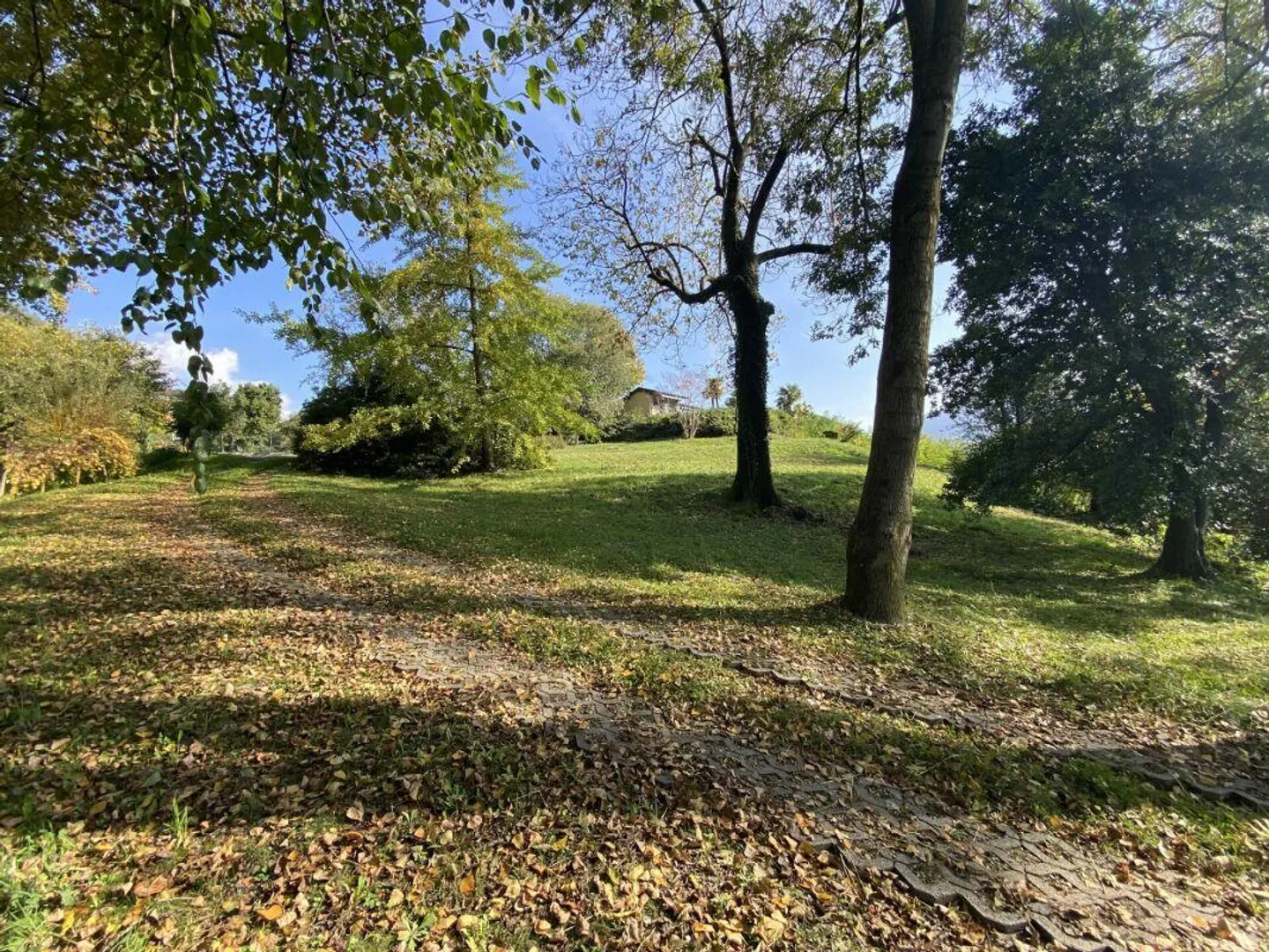 Lussuoso 5.5 locali: modernità ed eccellenza con vista lago - Foto 22 di 23