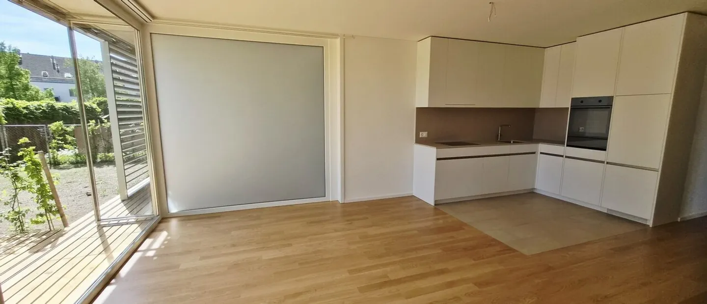 Moderne Wohnung mit Garten - Foto 2 von 9