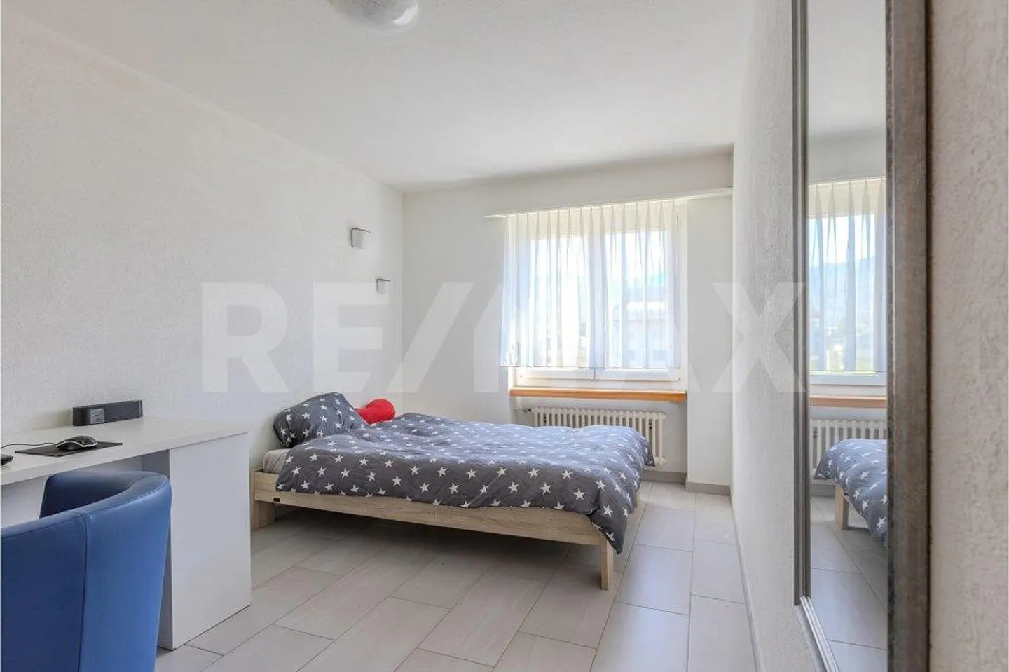 Appartamento attraente e ben curato di 3,5 stanze in una posizione tranquilla con vista a Brunnen SZ - Foto 3 di 13