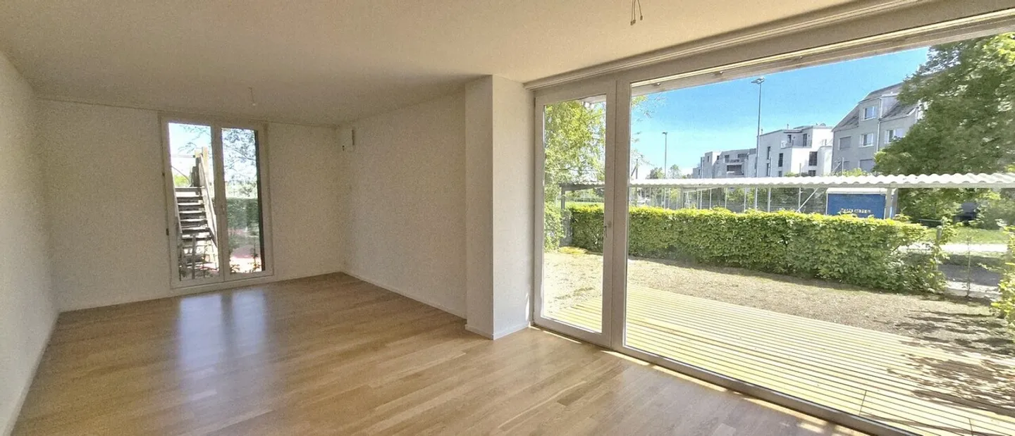 Moderne Wohnung mit Garten - Foto 4 von 9