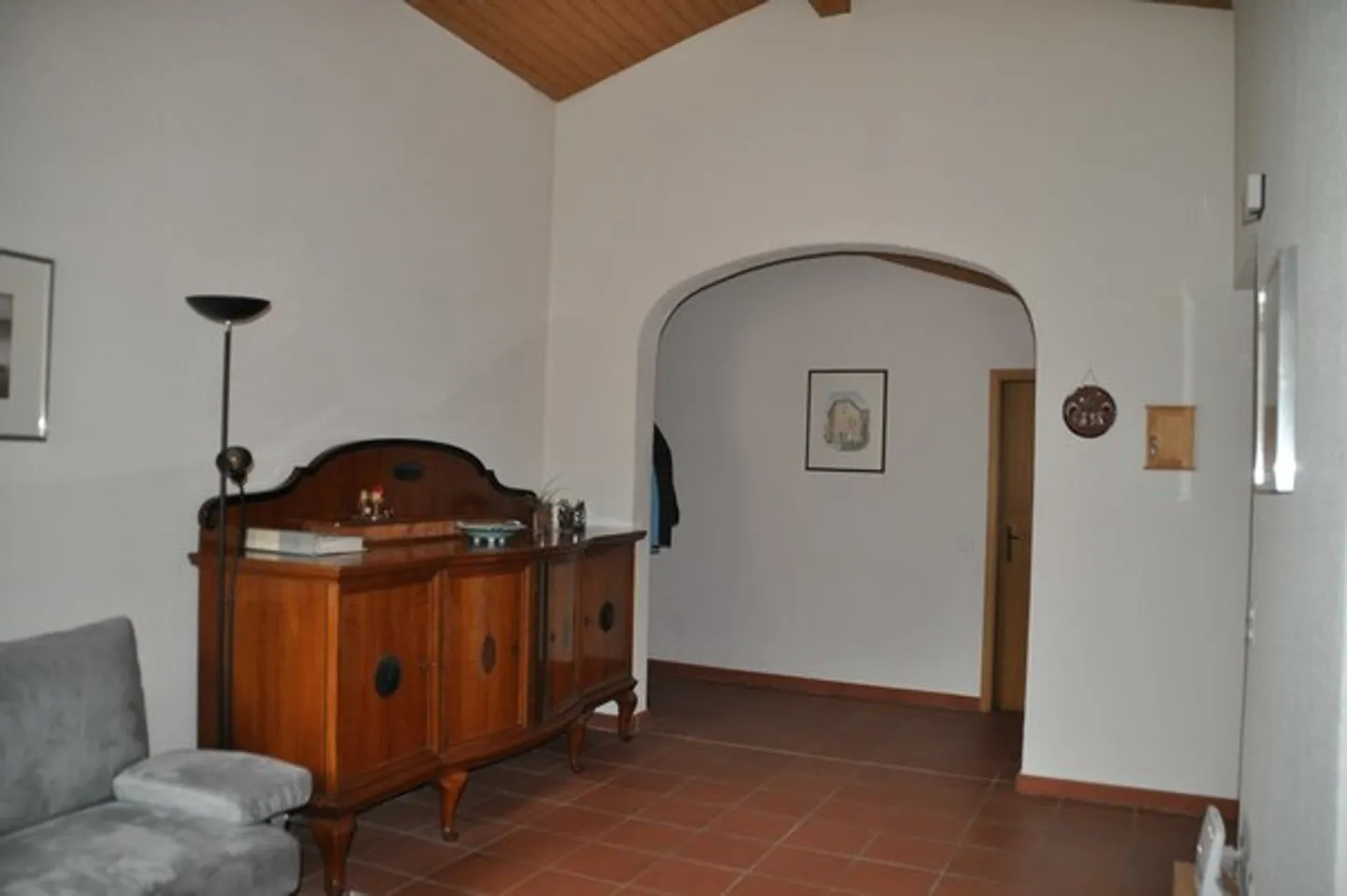 Vendiamo una casa ticinese con 2 appartamenti - Foto 4 di 11
