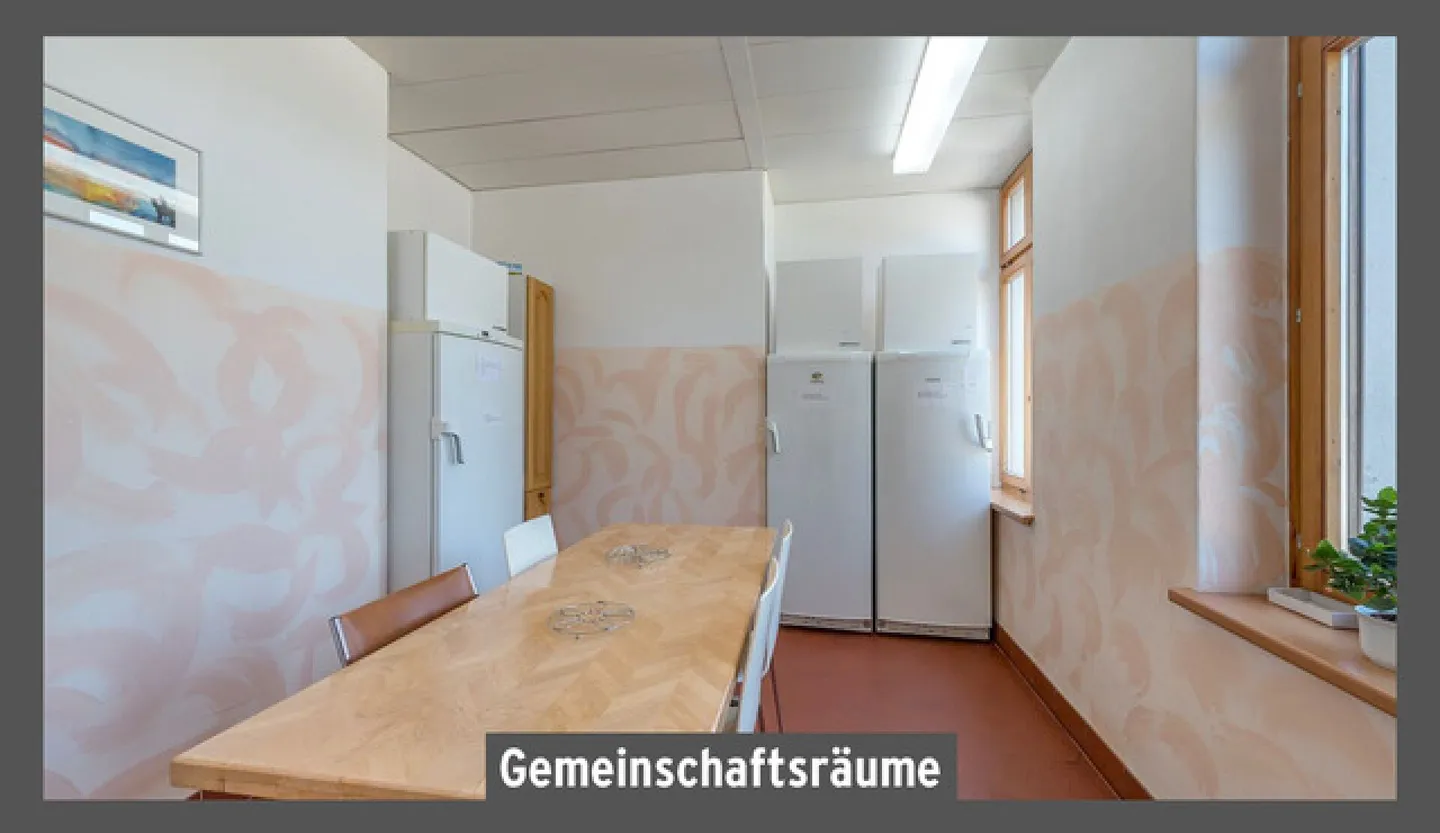 Gepflegte Liegenschaft mit einer top Rendite (10.7%) und Bergsicht - Photo 4 of 15