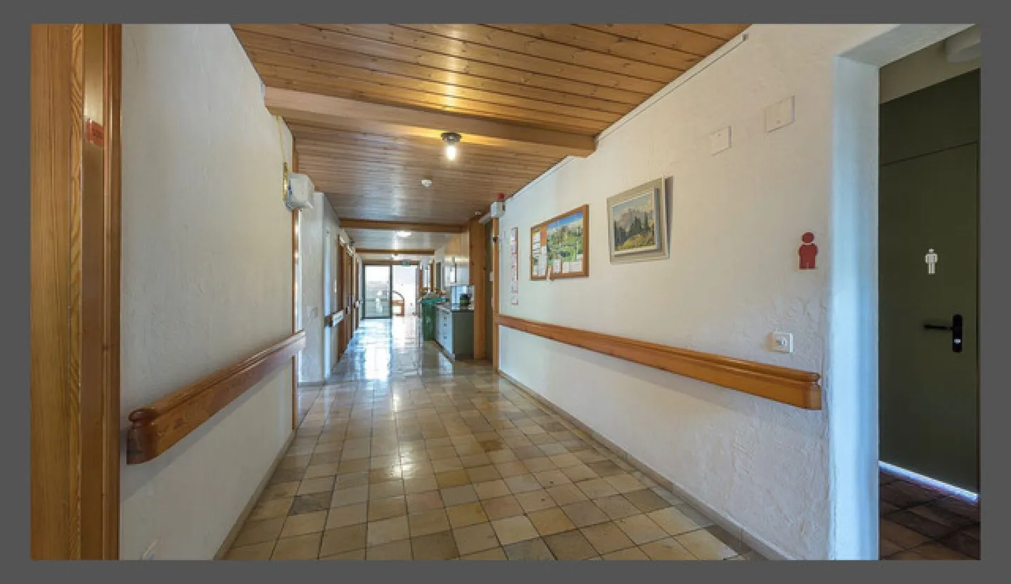 Gepflegte Liegenschaft mit einer top Rendite (10.7%) und Bergsicht - Photo 7 of 15