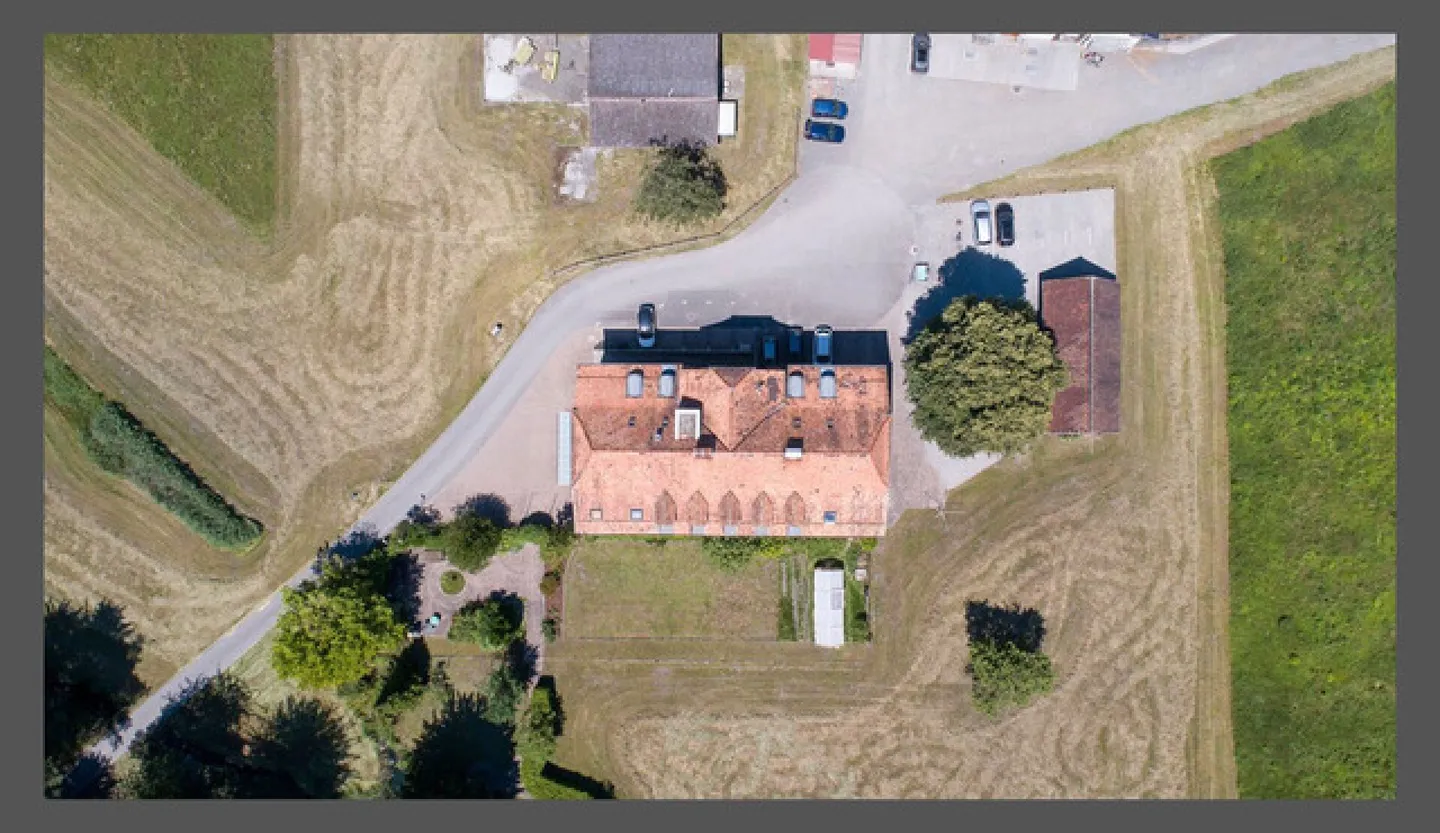 Gepflegte Liegenschaft mit einer top Rendite (10.7%) und Bergsicht - Photo 12 of 15