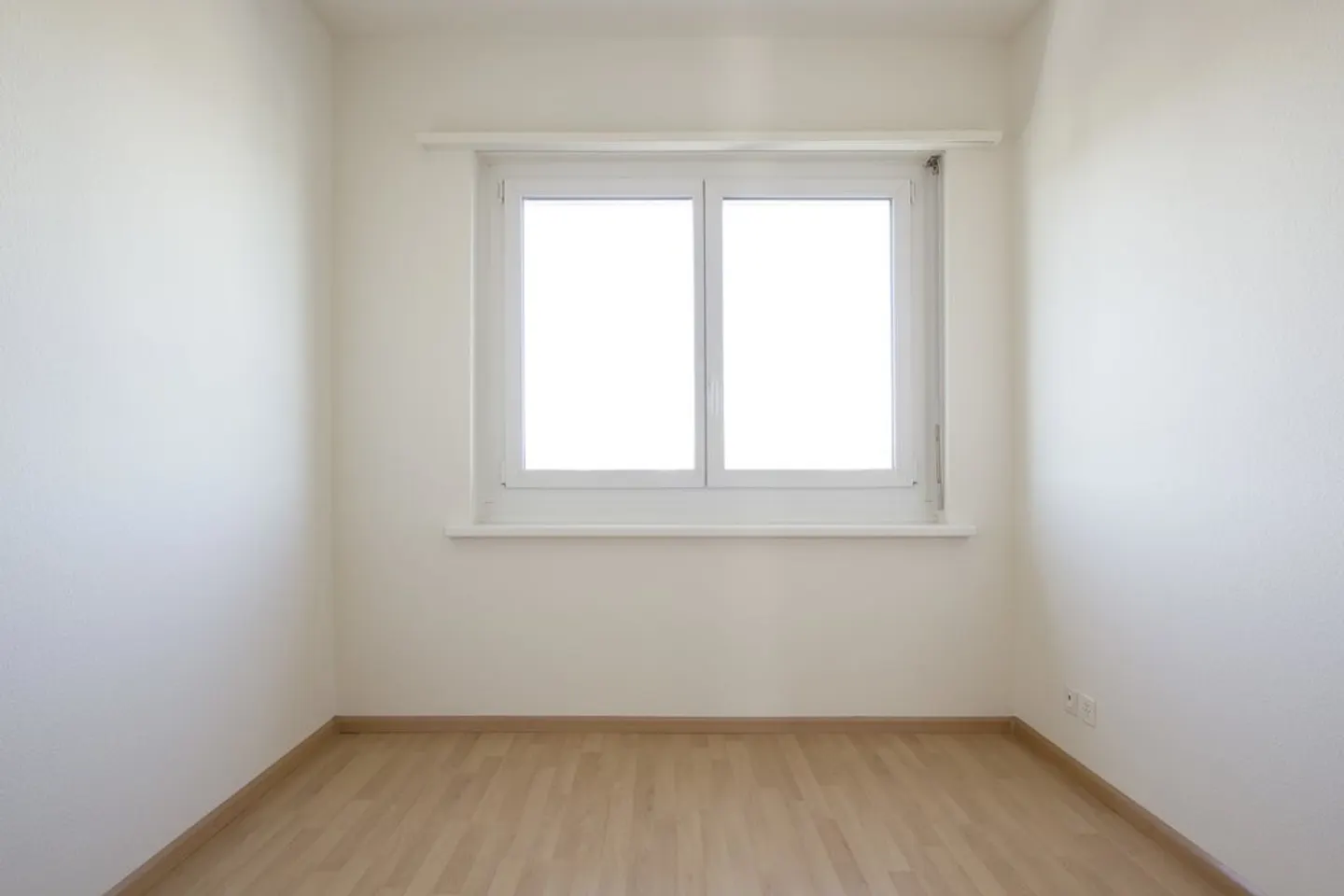 Helles Apartment mit Balkon - Foto 8 von 10