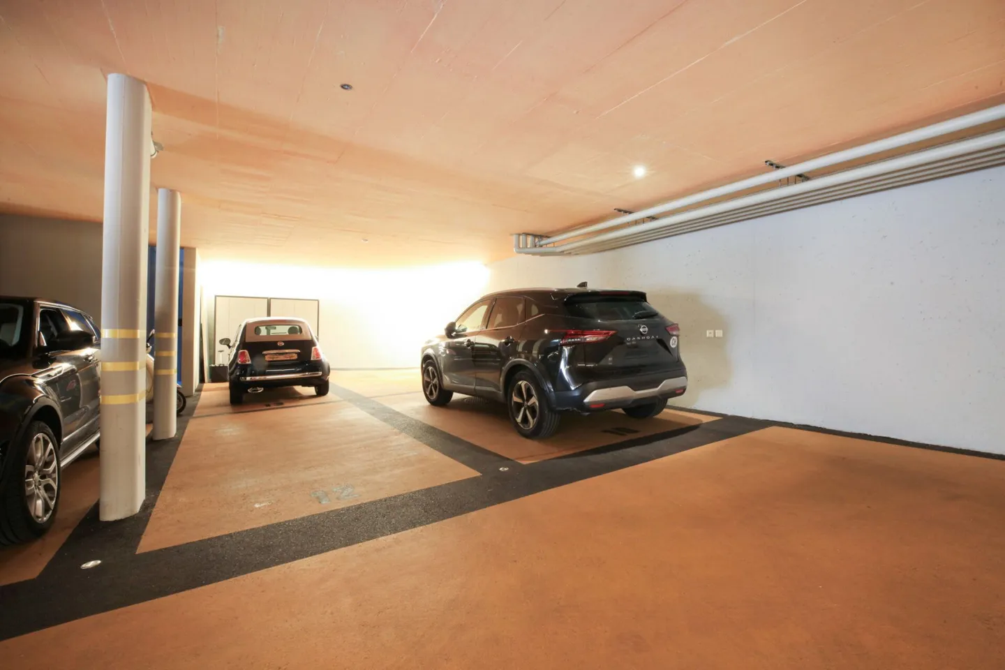 Exclusive luxury apartment in optimal location - MURALTO - Photo 31 of 36