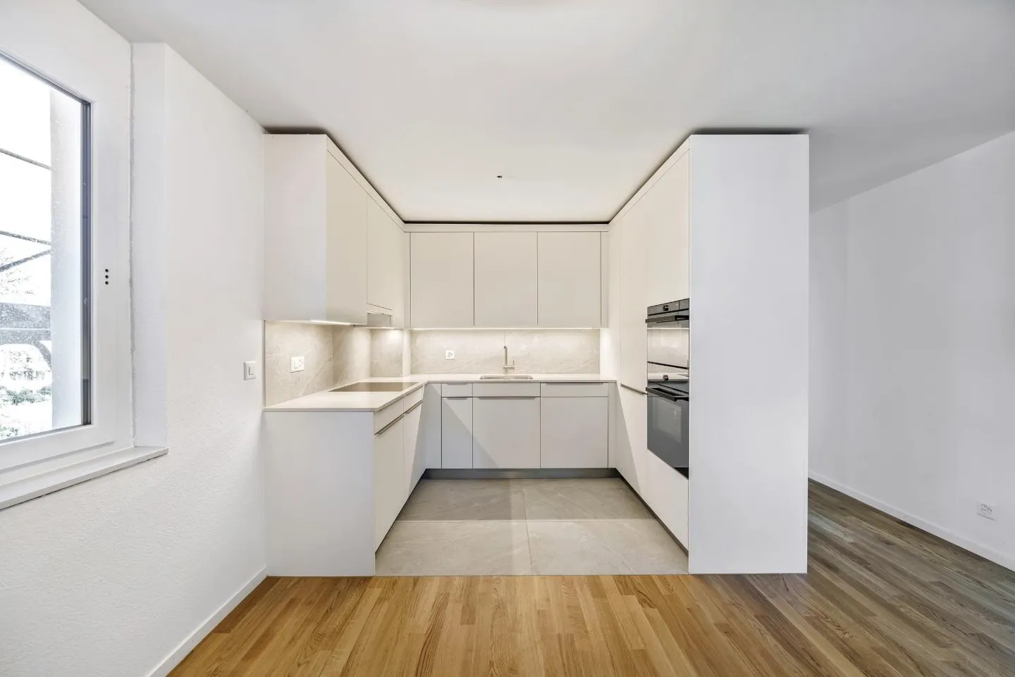 Appartamento 5.5 stanze - Foto 3 di 6