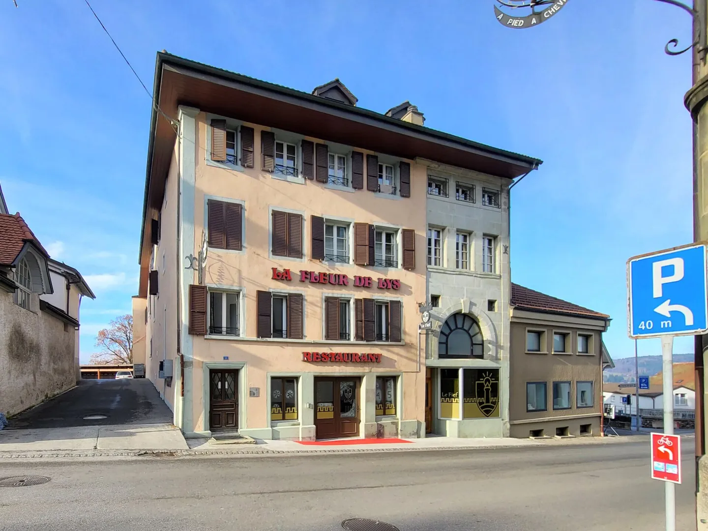 3.5-room apartment "XL" to renovate in Romont - Photo 1 of 4