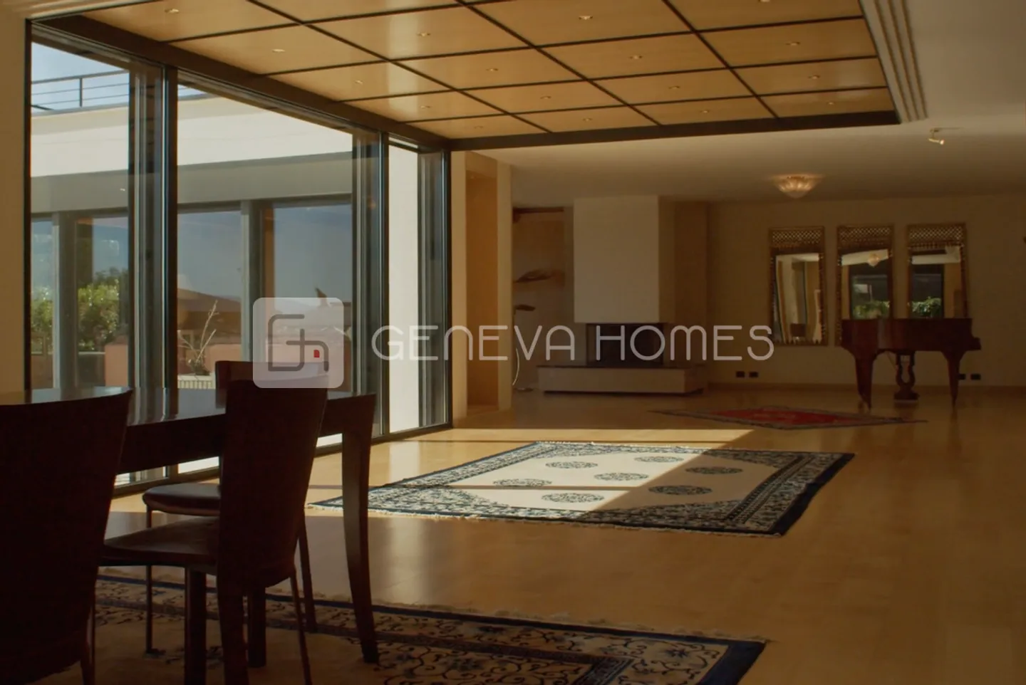 Single house for sale - Photo 2 of 3