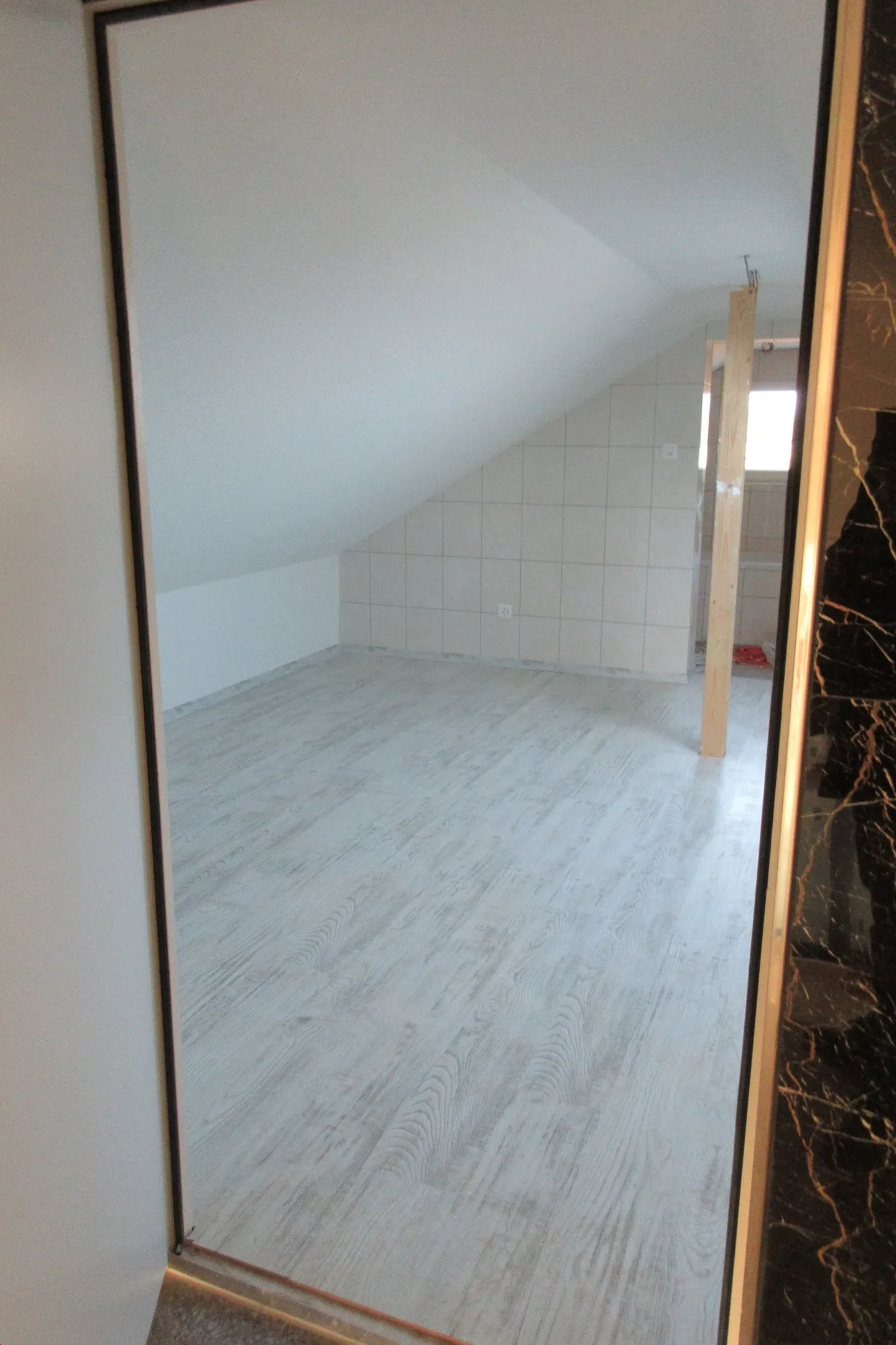 Studio Idéal pour le Travail - Photo 4 sur 5