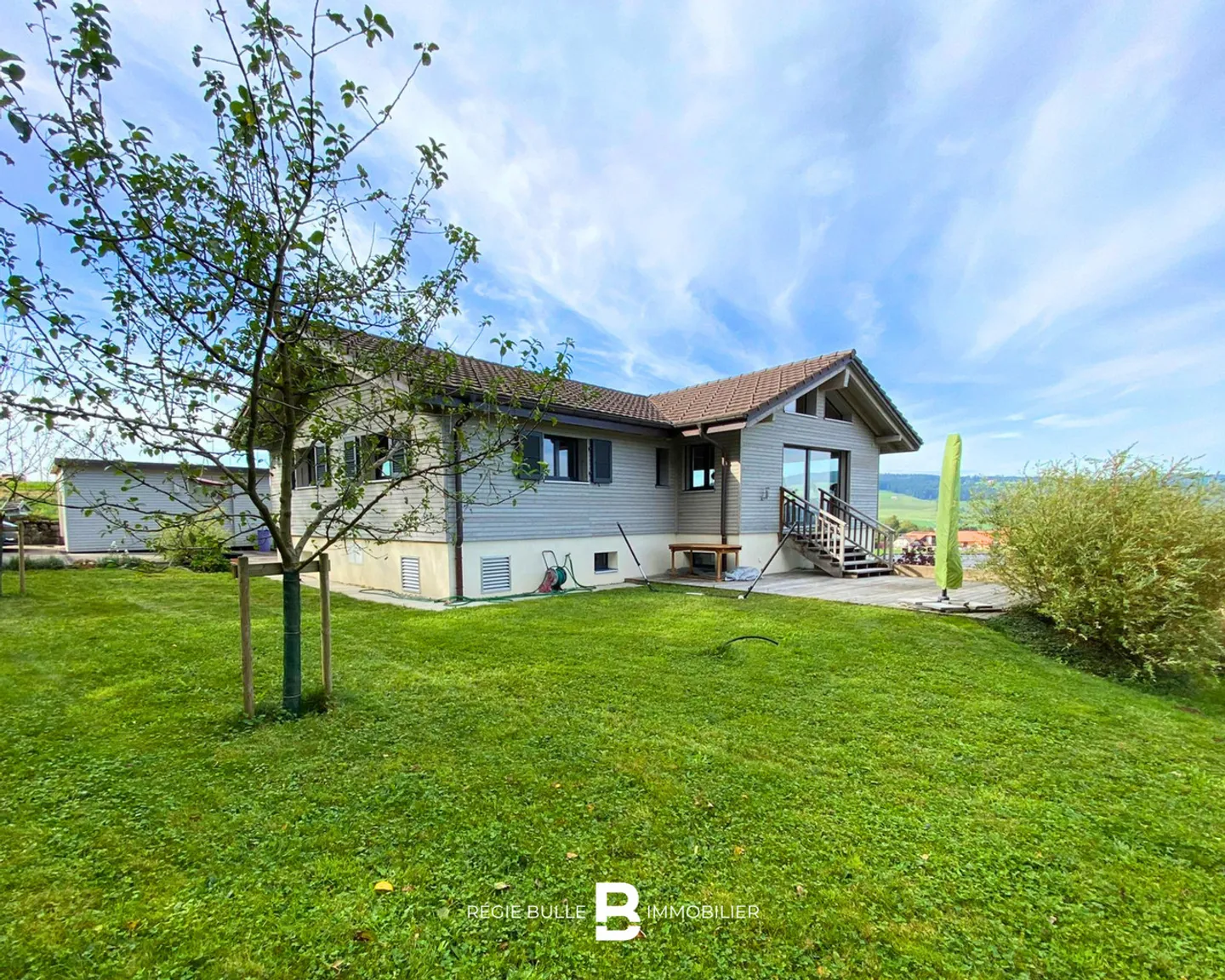 Villa Charmante dans un Quartier Calme - Photo 1 sur 9