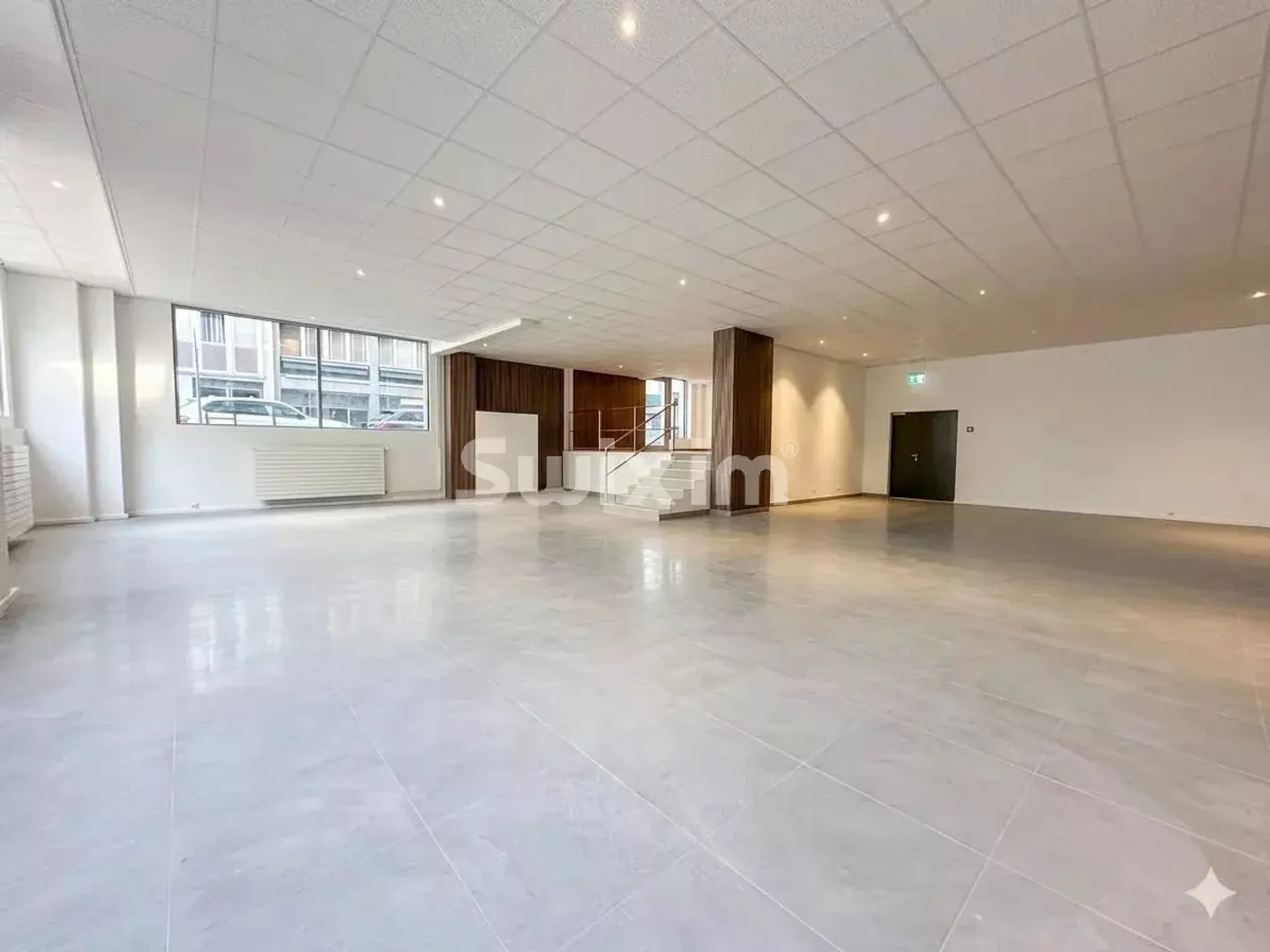 Commercial Space in Pâquis - Photo 1 of 4