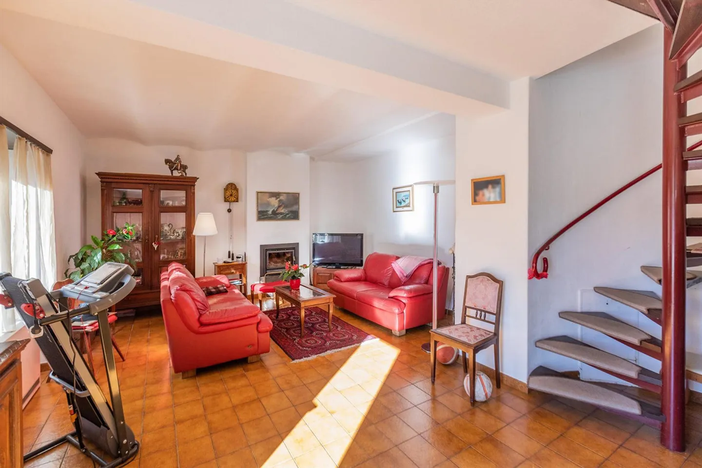 SPLENDID 3.5-ROOM HOUSE WITH TERRACES IN PONTE TRESA - Photo 1 of 13