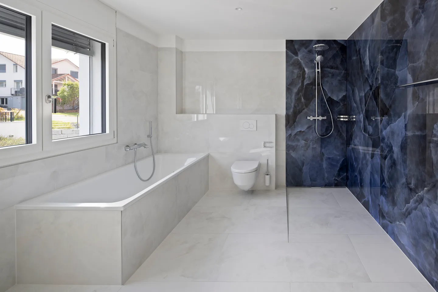 Neues Familienhaus in sonniger Lage - Foto 7 von 13