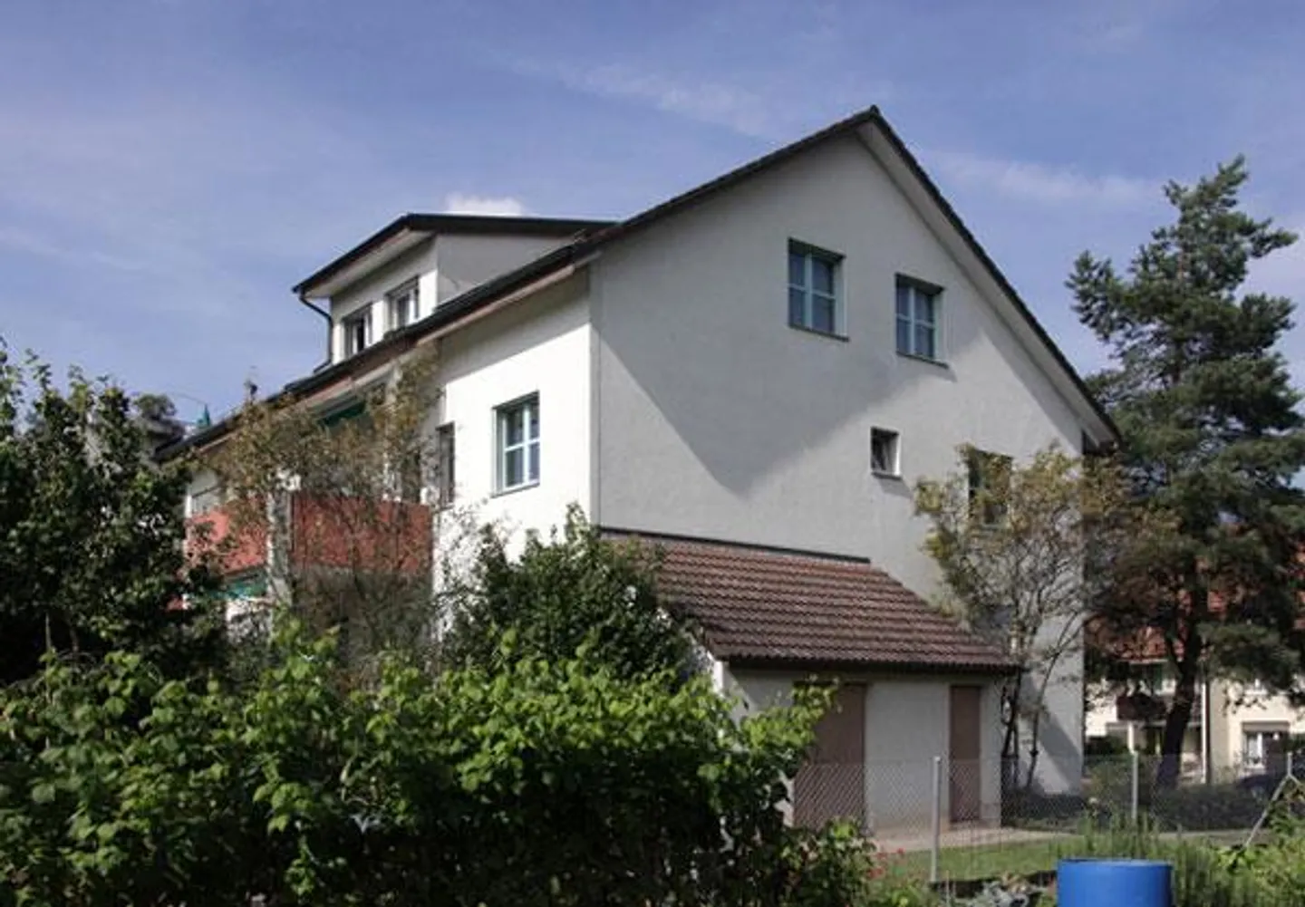 Charmante Attika-Wohnung mit Terrasse - Foto 2 von 9