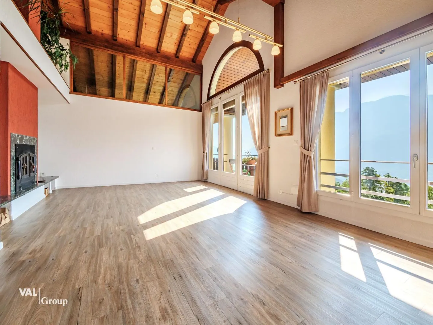 Charmante Villa mit Pool - Foto 4 von 13