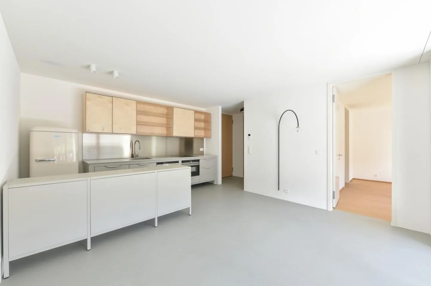 W303 | Appartamento nuovo attraente di 2,5 stanze con il massimo comfort vicino alla stazione - Foto 1 di 7