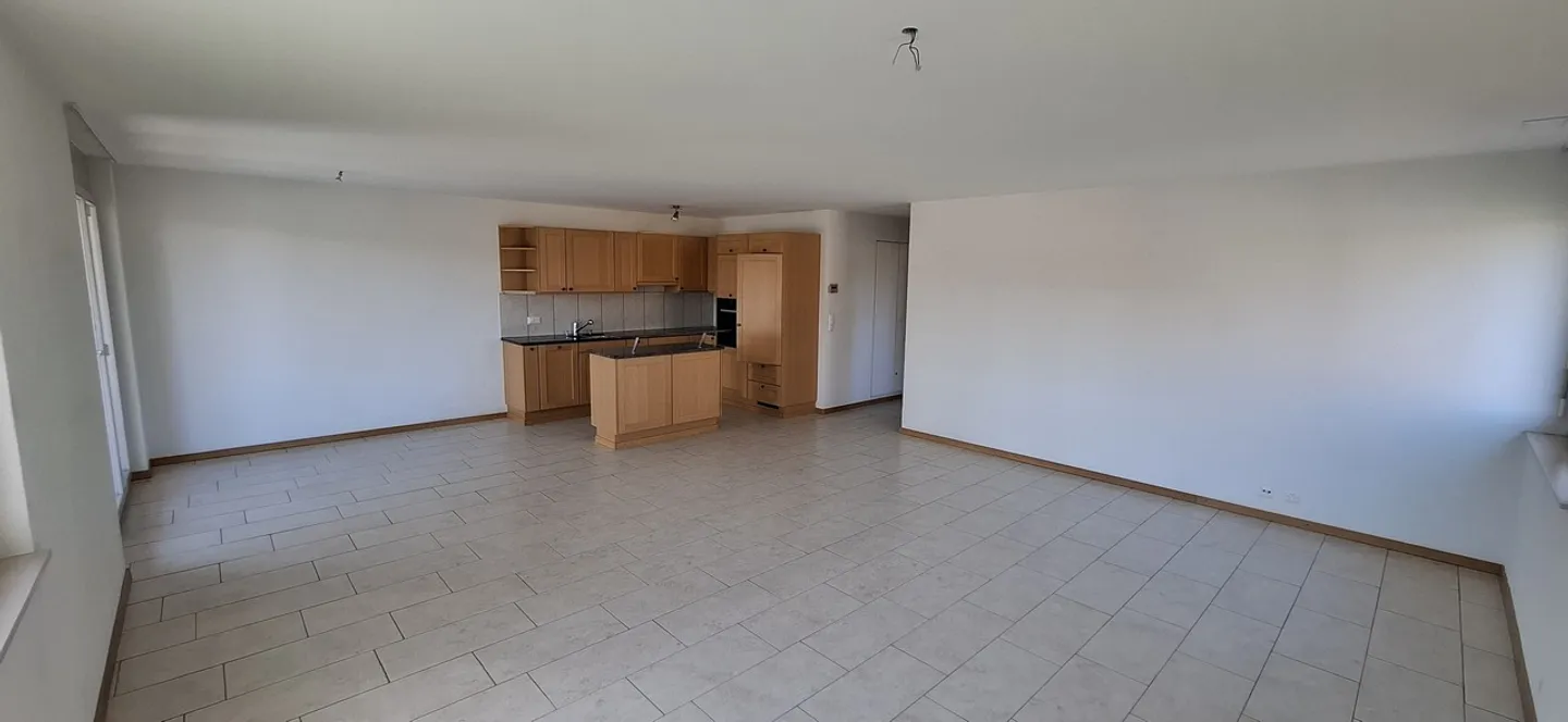 Apartment Neuchâtel - 3.5 rooms - Photo 1 of 4