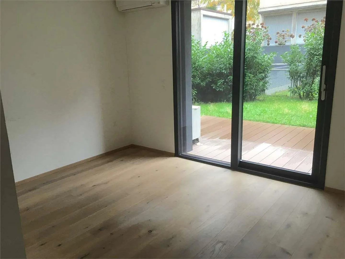 Pregassona, elegantes 4,5 Zimmer mit Garten - Foto 10 von 13