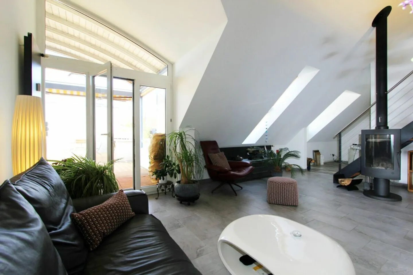 Perfect apartment for the 'young at heart' - Photo 5 of 6