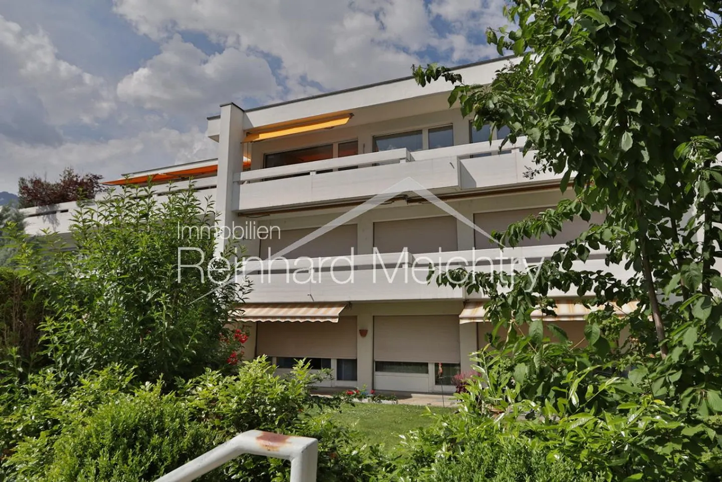Top penthouse apartment with the best view of Visp - Photo 1 of 18