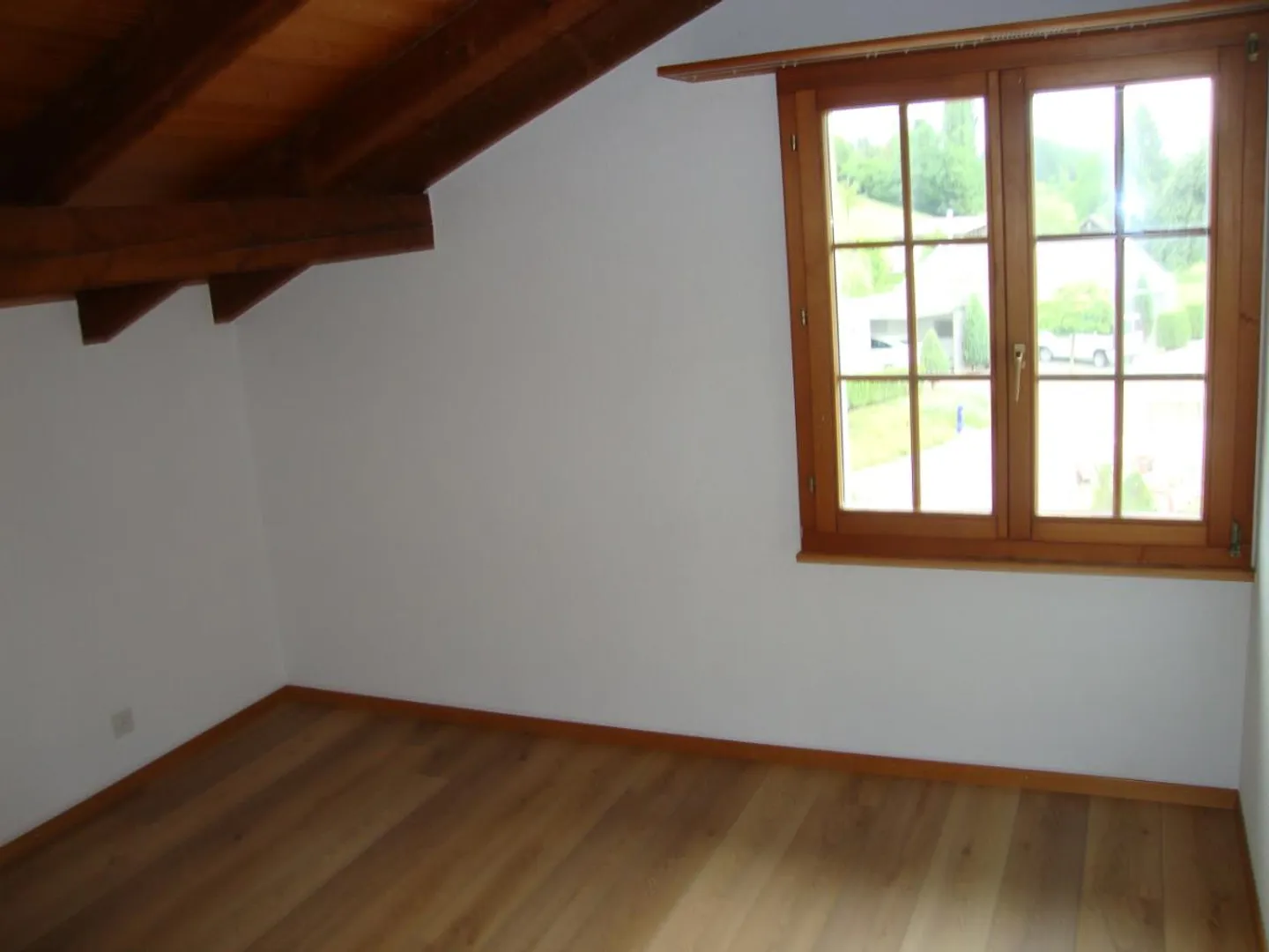 Appartement sous les combles de 2,5 pièces - Photo 4 sur 5