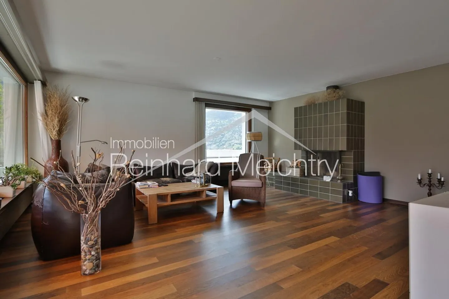 Top penthouse apartment with the best view of Visp - Photo 8 of 18