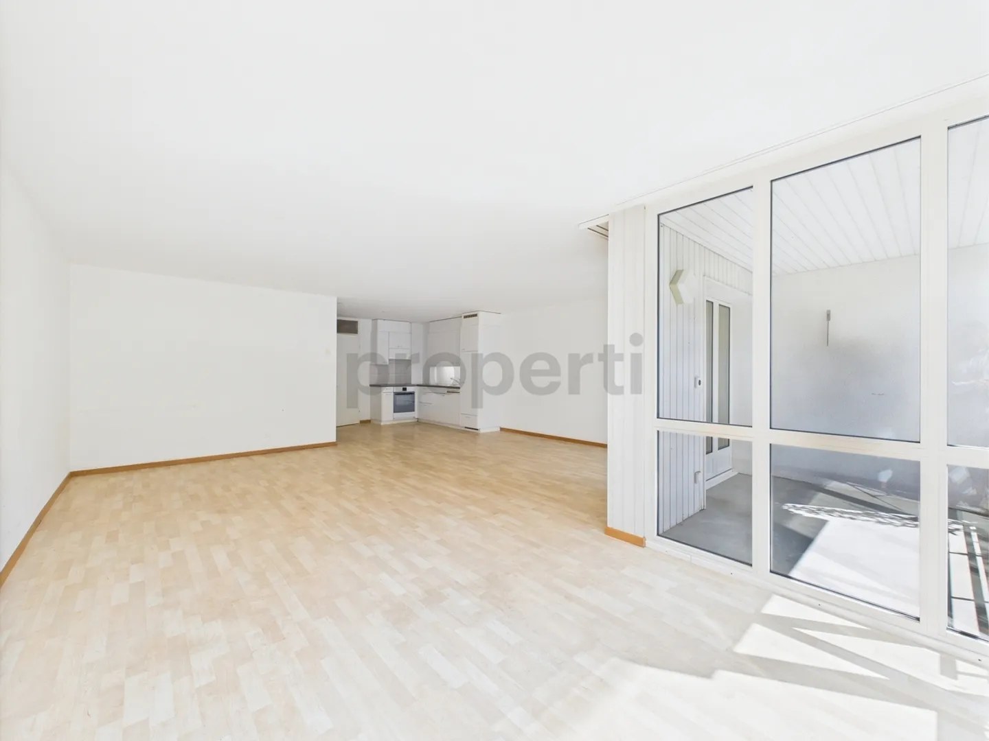 Charmante 2.5-Zimmer-Wohnung an ruhiger Lage in Stallikon - Foto 6 von 12
