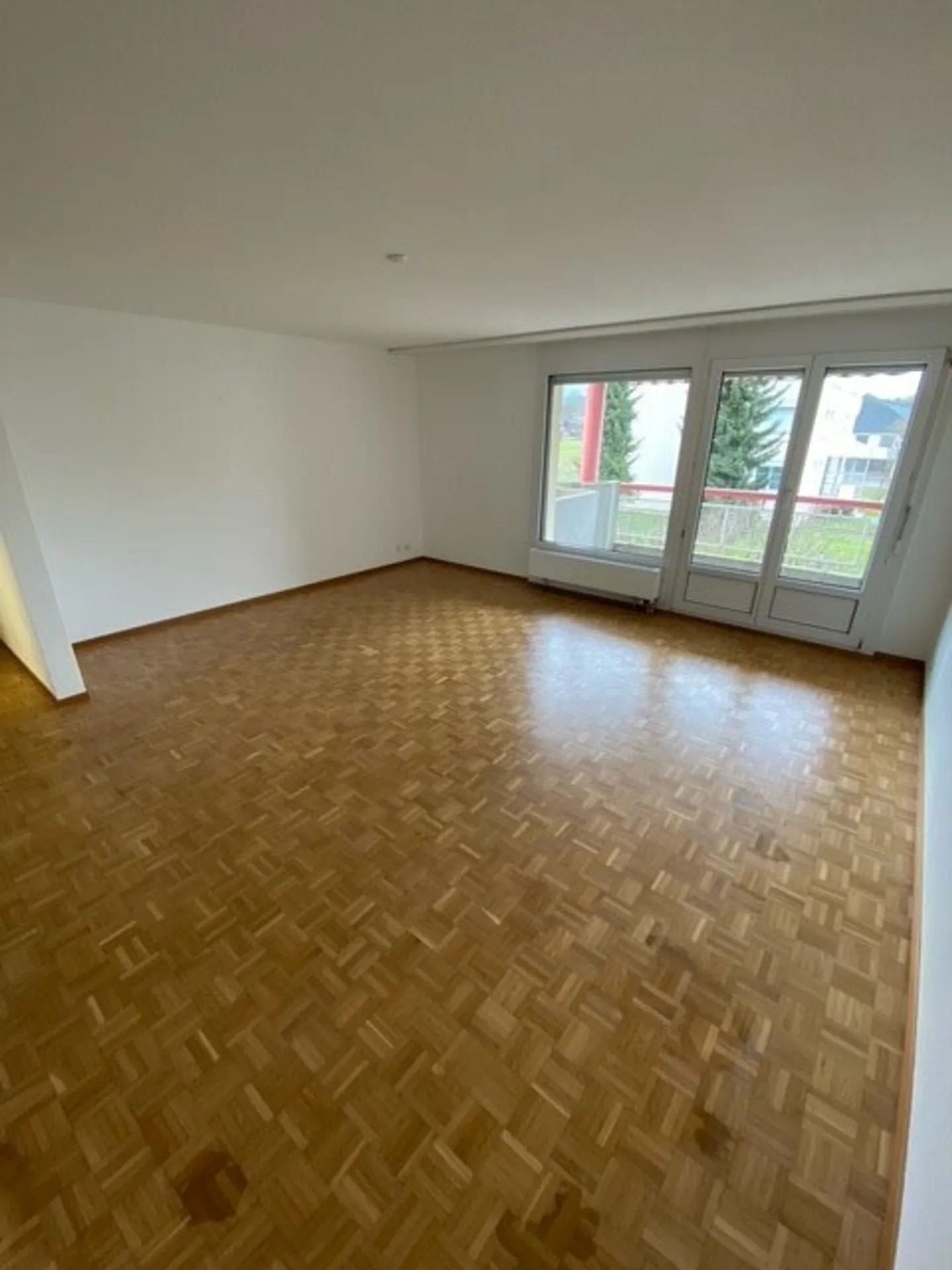 5-Zimmer-Wohnung im 1. Stock - Foto 10 von 12
