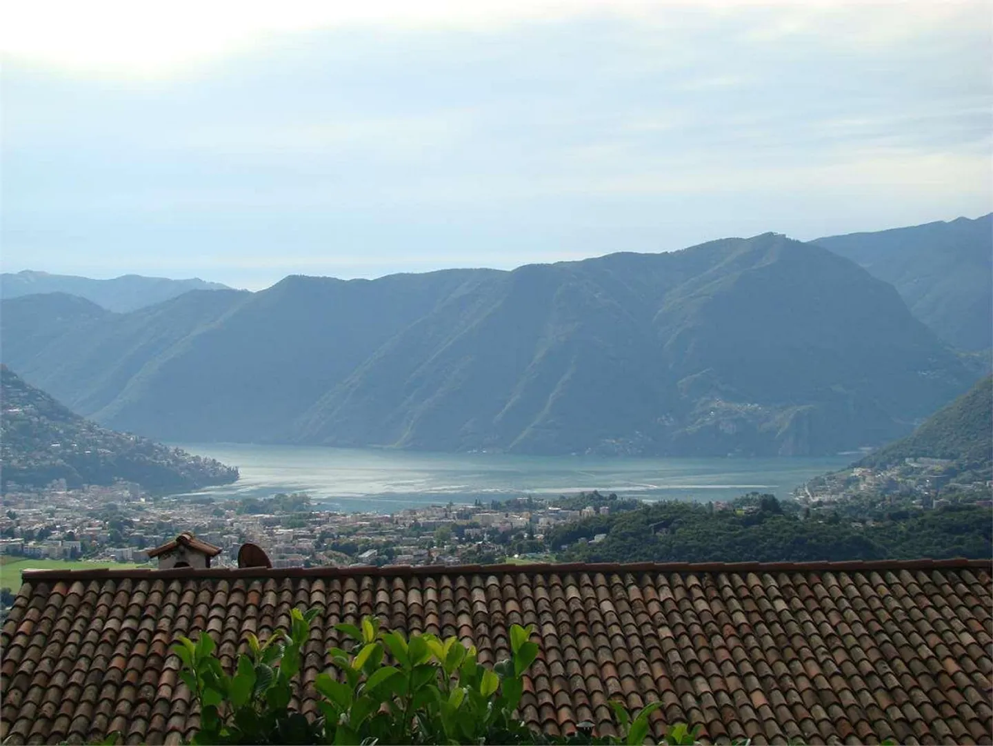 Maison Bijoux avec vue ouverte sur le lac et les montagnes - Photo 2 sur 13