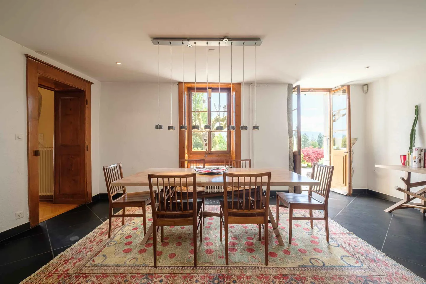 Historisches Schloss mit Park - Foto 3 von 10