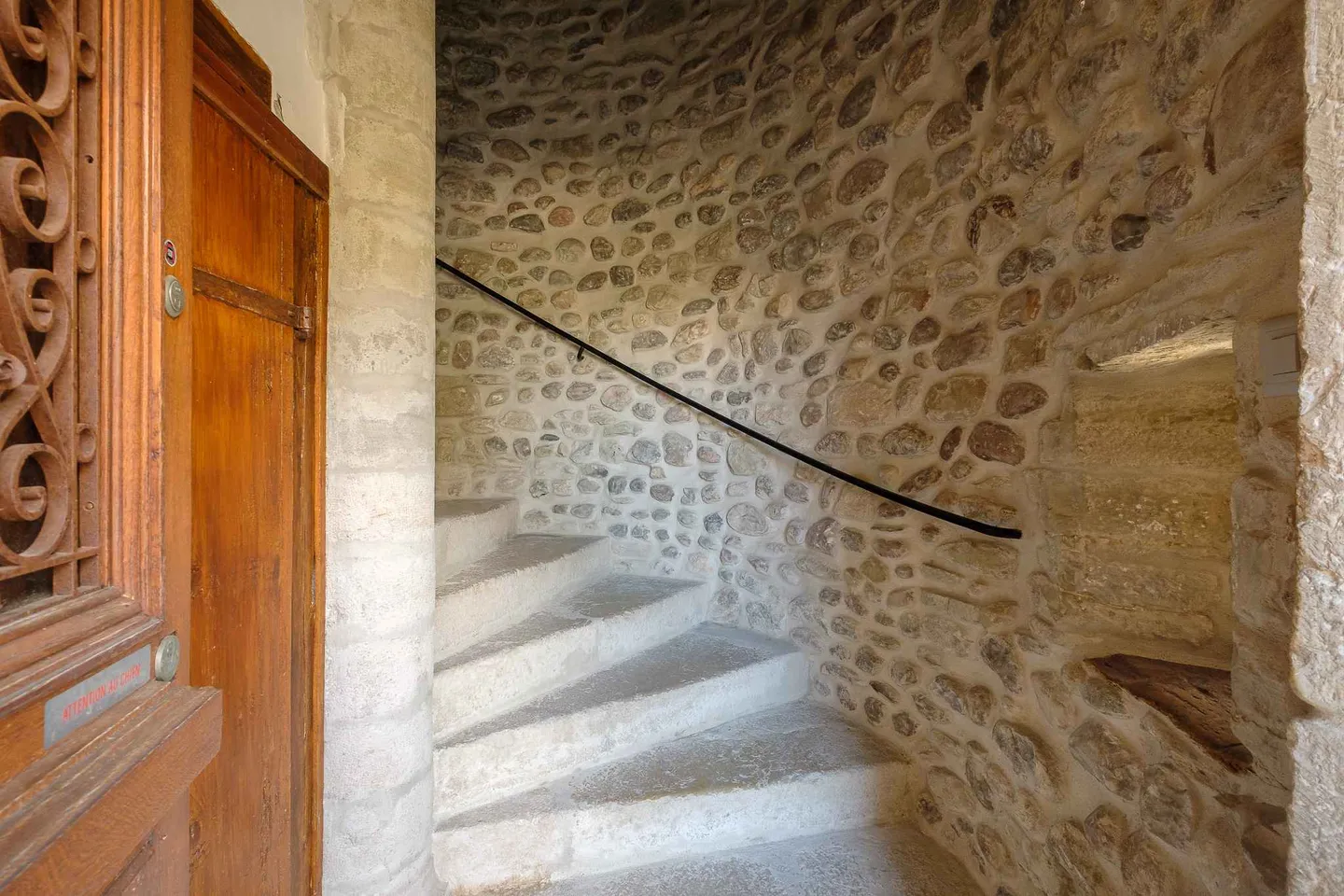 Historisches Schloss mit Park - Foto 6 von 10