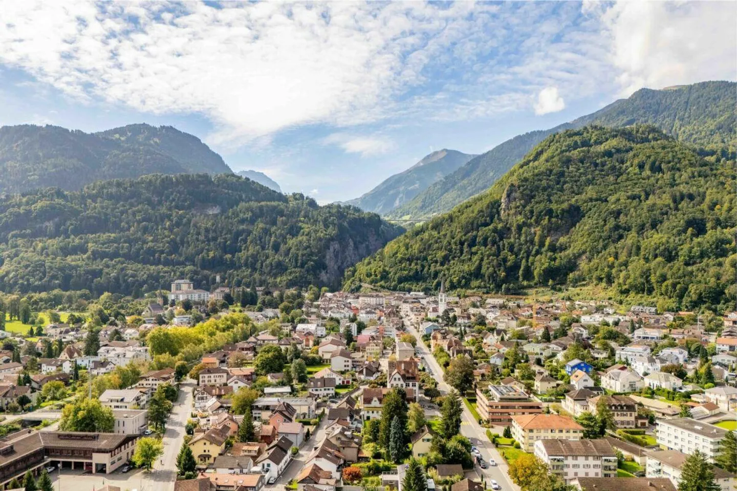 Appartamento 4.5 camere centrale con vista sulle montagne - Foto 18 di 20