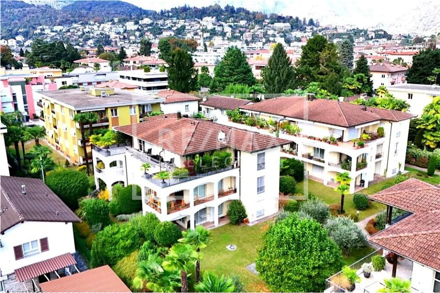 3,5-Zimmer-Wohnung mit Garten - Foto 1 von 4